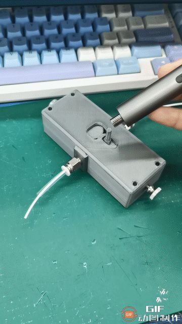 External Filament Feed and Retrieval Box