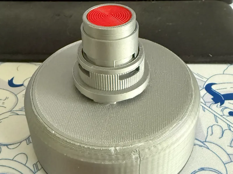 Alarm Button from Ghostbusters 1 (Janine's Button)