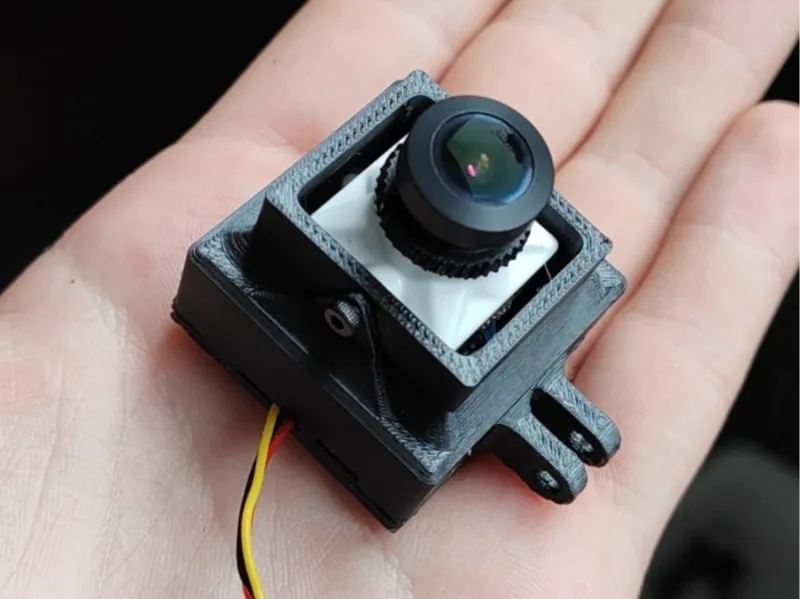 Caddx Loris 4K DVR GoPro mount