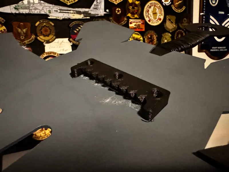 Picture Hanger with Spacer (Sawtooth)