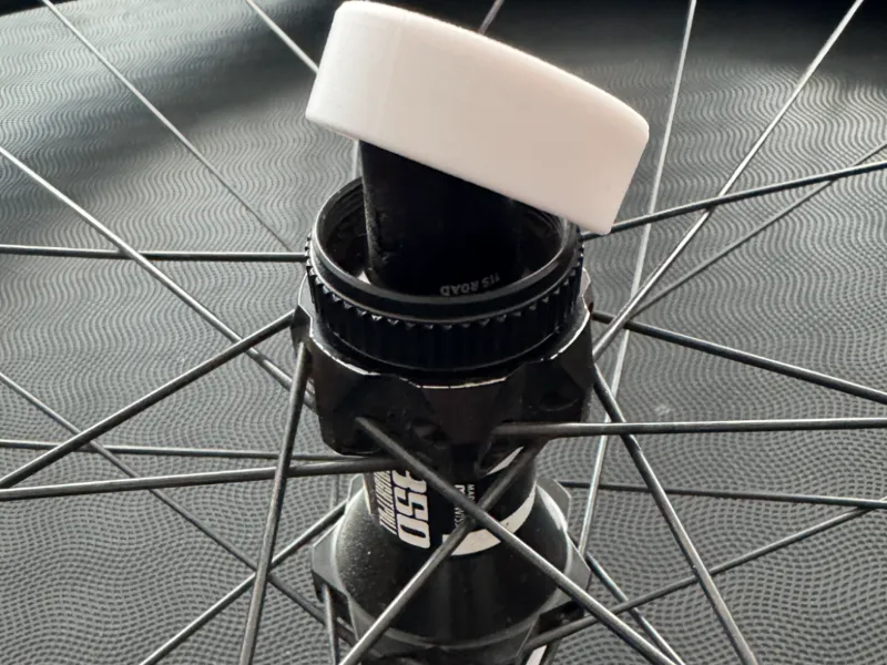 Shimano_Hub_DiscMount_Cover