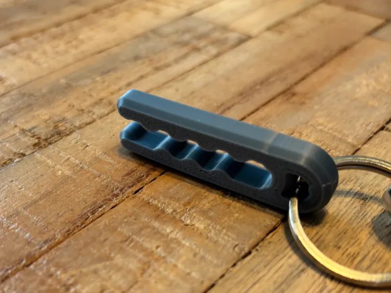 Pants Clip with keyring (for bike riding)