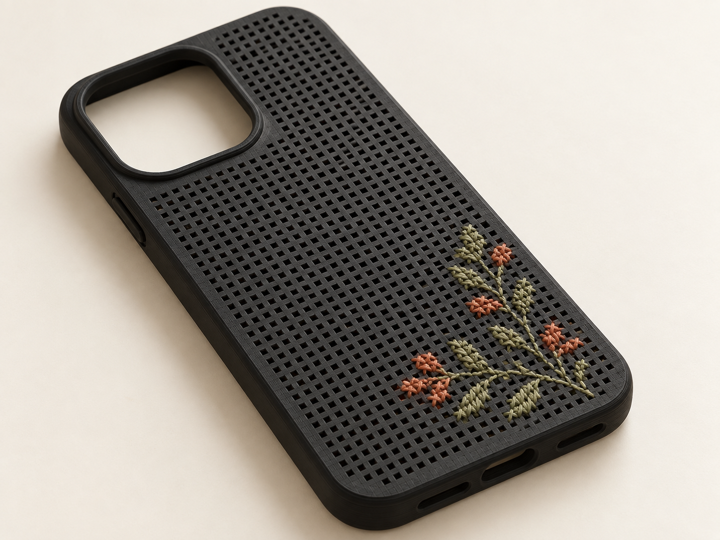 Capa de Celular Bordado — iPhone 16 Pro - 1