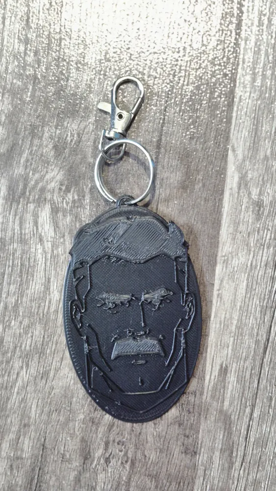 Omini Man Key Chain Omni Man Egg Shaped Keychain - Free 3D Print Model - MakerWorld