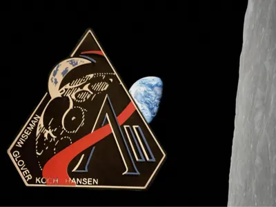 Artemis II Mission Patch - No AMS