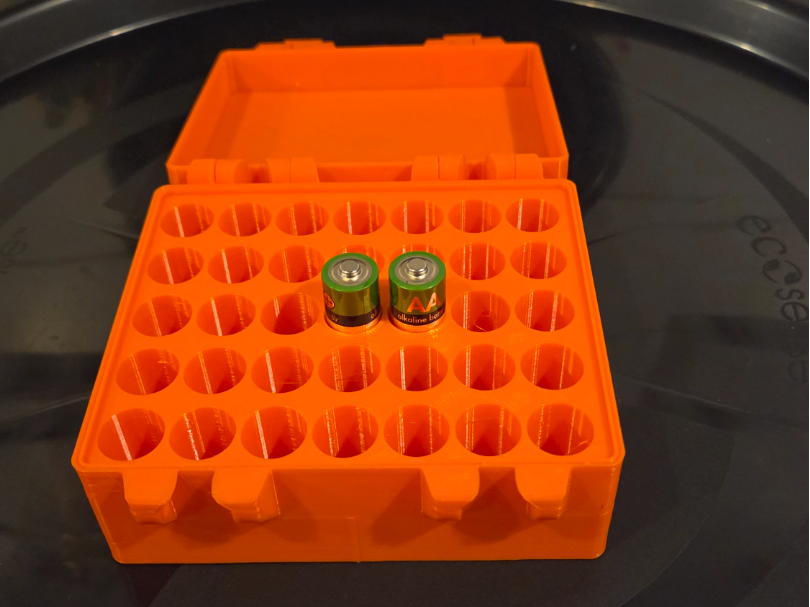 AA or AAA Compact Battery storage No extra parts