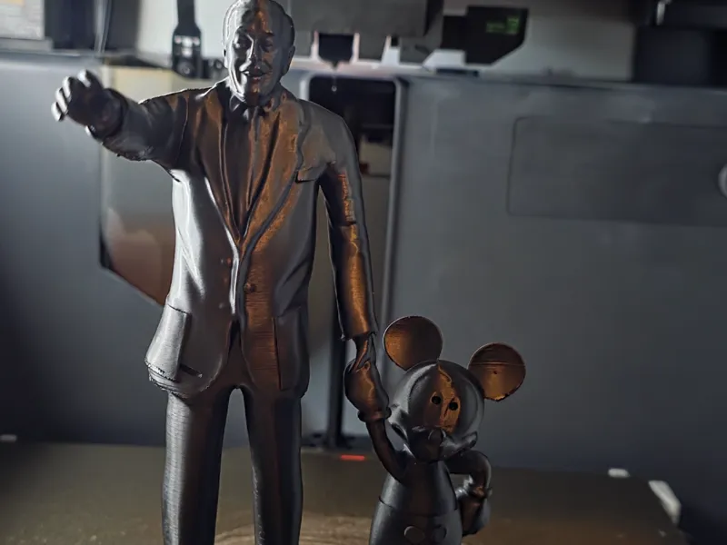 Partners statue