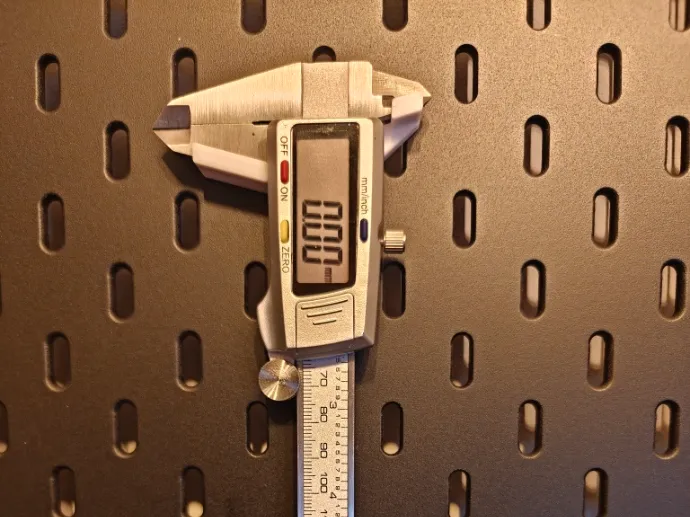 SKADIS - CALIPER Holder 6G