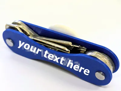 Minimalistic key wallet with Airtag 