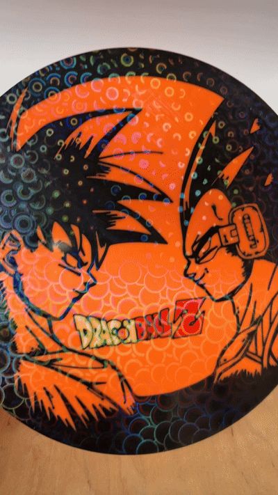 Vinyl Optical Illusion Goku vs Vegeta