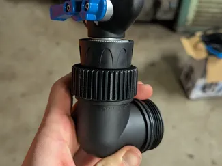 1 1/2" to 3/4" adapter for submersible water pumps