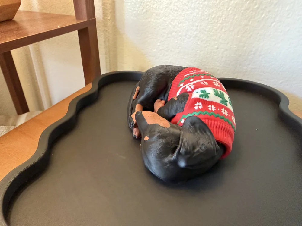 Sleeping Christmas Dachshund - Free 3D Print Model - MakerWorld