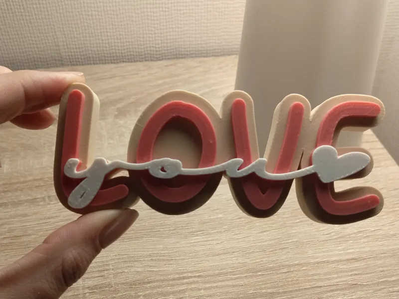 Love You Schriftzug