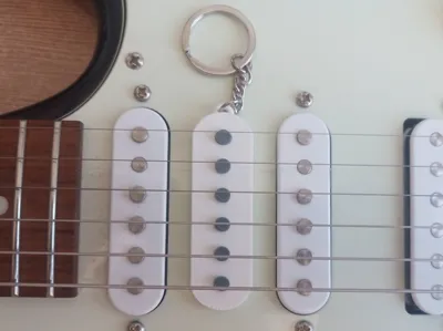 Guitar pickup keychain | NO AMS