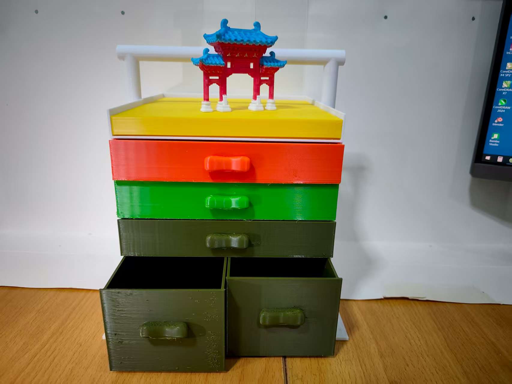 Miniatura 2 do modelo 3D 便携梳妆盒