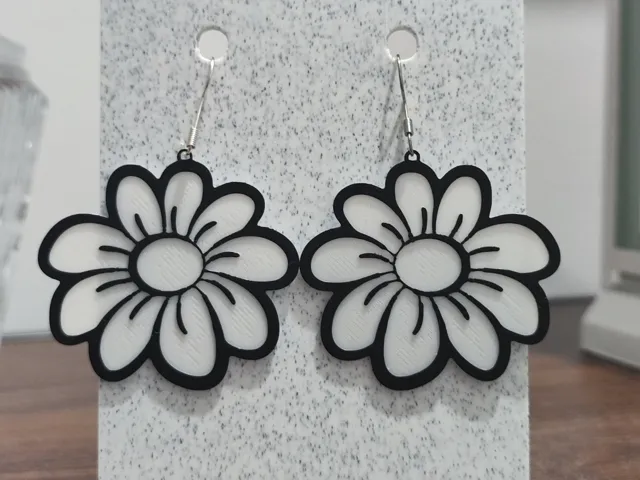 Aretes Margarita Ilustrada
