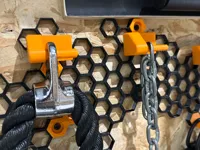 0.08mm layer, 5 walls, 10% infill