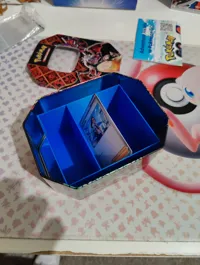 Range-cartes Pokémon pour boîte métal moyenne — photo 2
