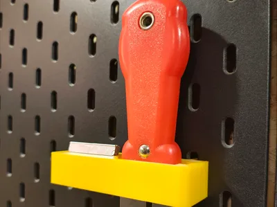 Usag Multipurpose Scraper Skadis Holder