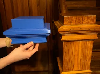 Newel cap