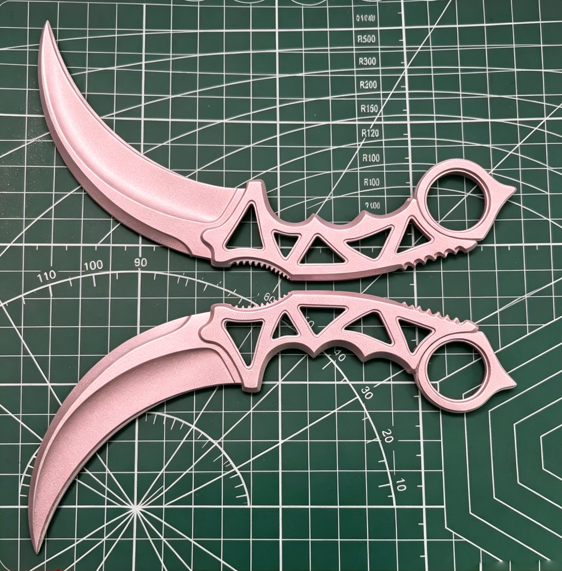 Miniatura 2 do modelo 3D 轻量化战术版爪刀——匕首 Karambit，余料终结者！