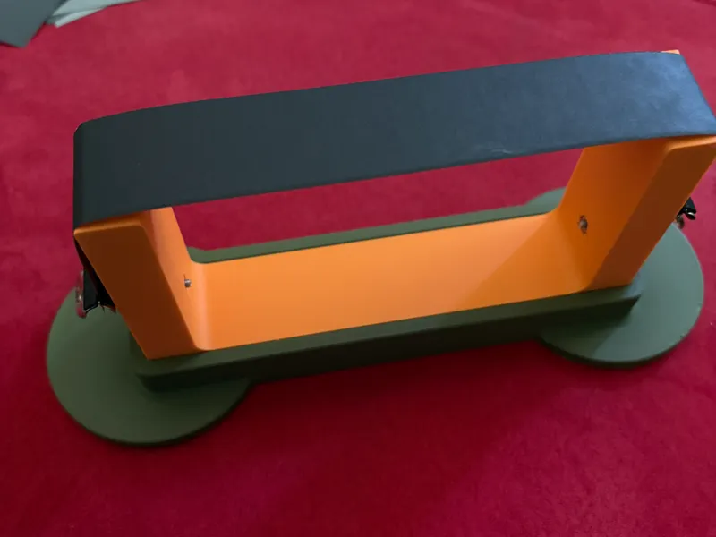 Suspended knife-sharpner (with clampy clips)