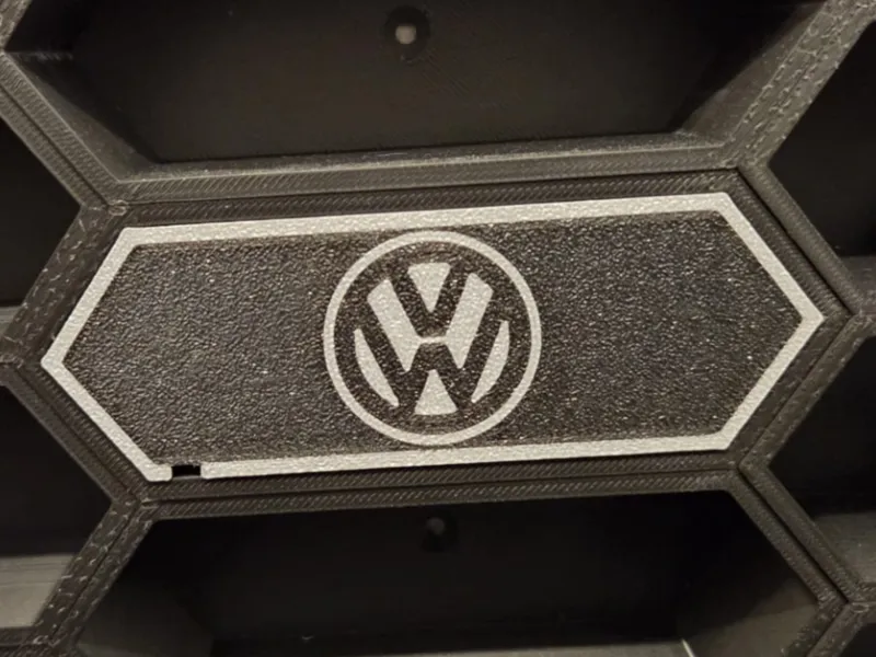 Volkswagen logo insert 1:64 box