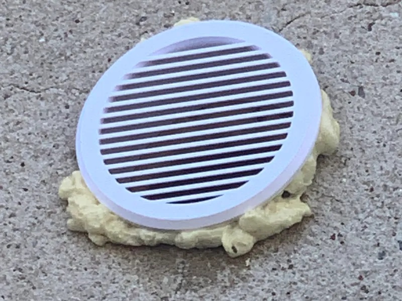 Mřížka odvětrací (ventilation cover)