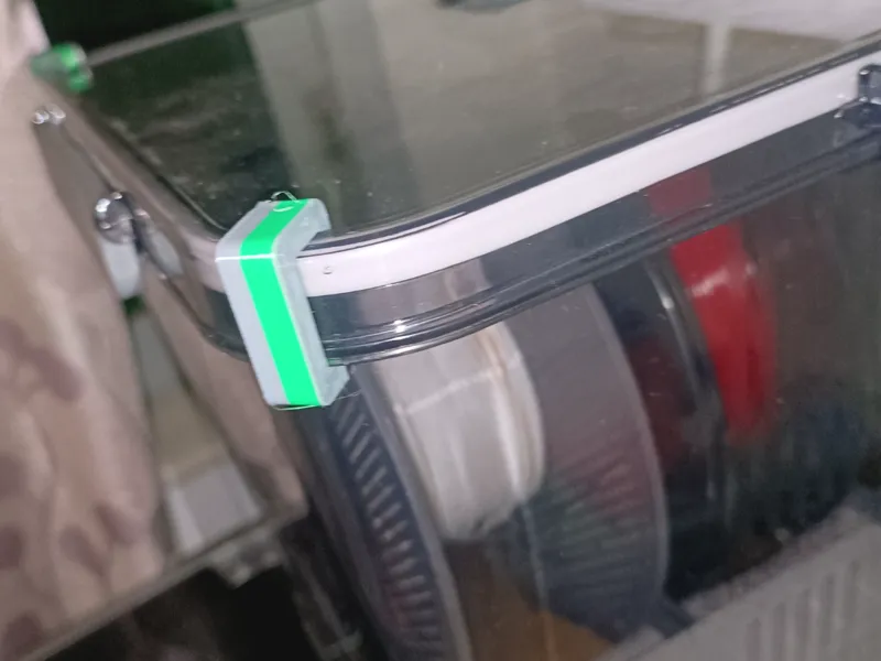干燥箱密封增强卡扣,箱内湿度降到10%