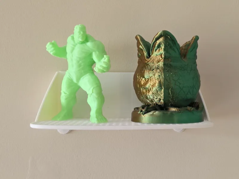 No Drill Display Shelf
