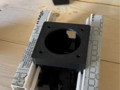 Cover for CEE device installation box on Hager BR