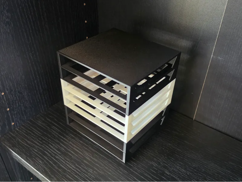 Stackable Vertical DS/3DS Game Case Holder