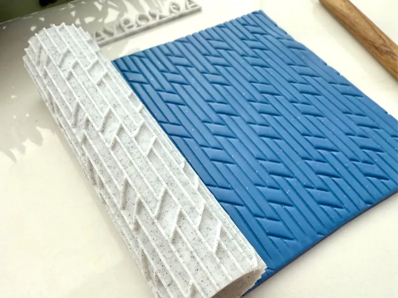 Geometric Weave Texture Roller