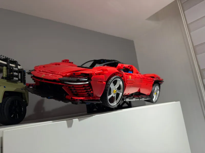 Ferrari Daytona - Technic 42143 