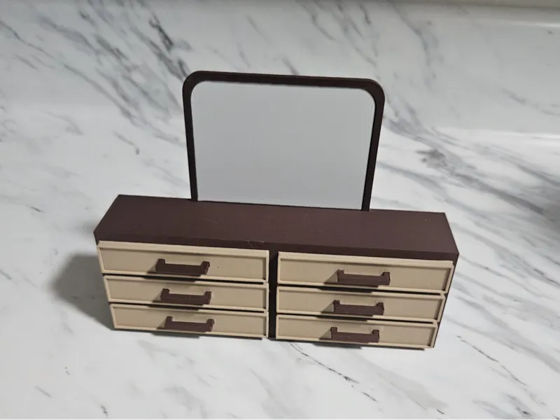 Miniature Dresser 1:12 Scale