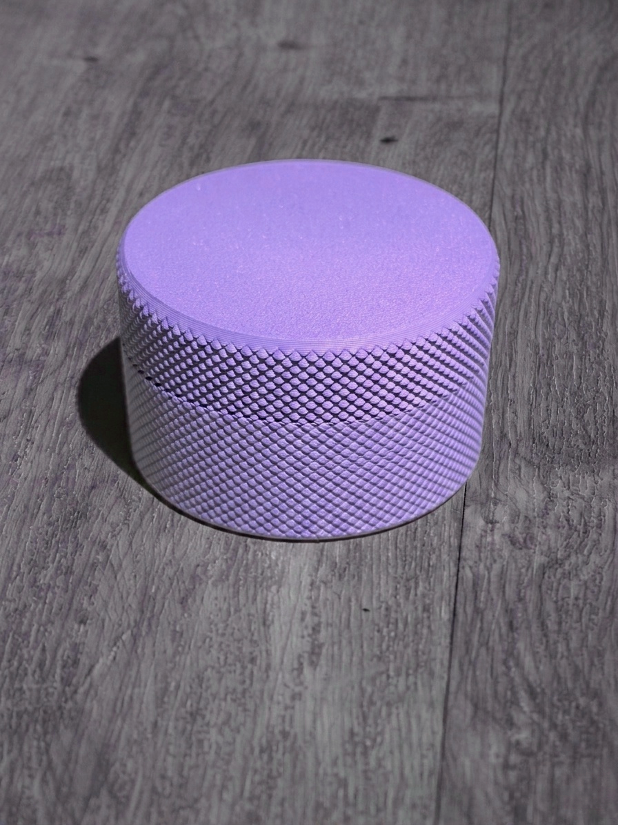 Miniatura 2 do modelo 3D Screw Lid Container