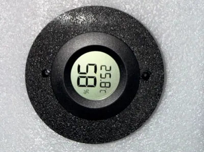 Dry/Filament Box 4L – Larger Hygrometer Hole Fix