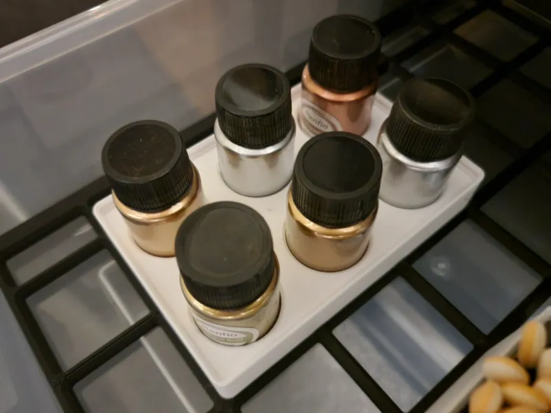 Gridfinity Bin for Renfio Metallic Powder Jars