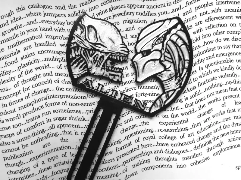 ALIEN bookmark