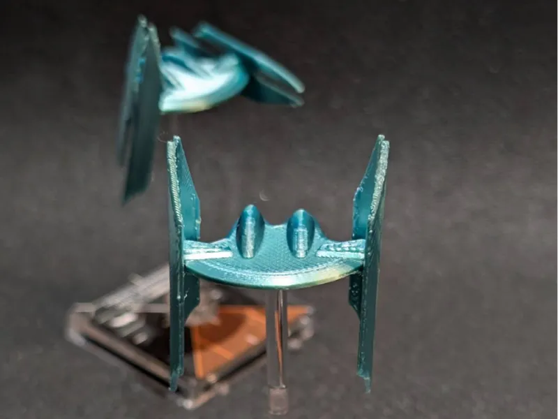 Hyena-class Droid Bomber - moving (X-Wing 2.5 TMG)