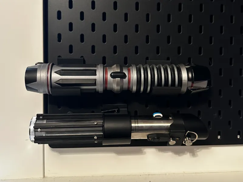 Skadis Lightsaber holder