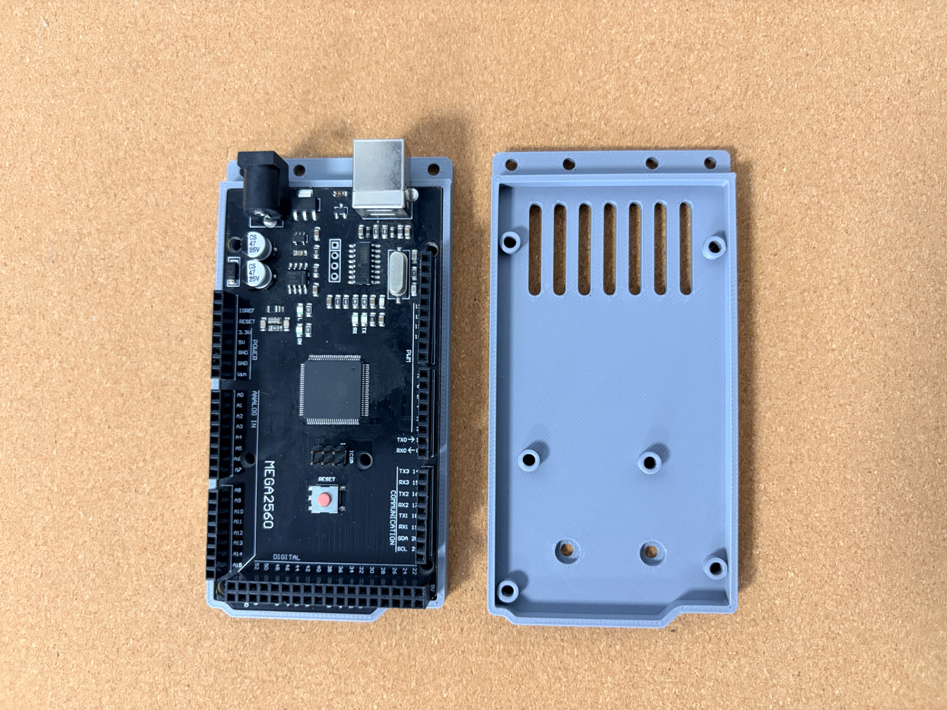 Arduino平台的MEGA2560主控板控制板的绝缘底板（CH340驱动国产版本）
