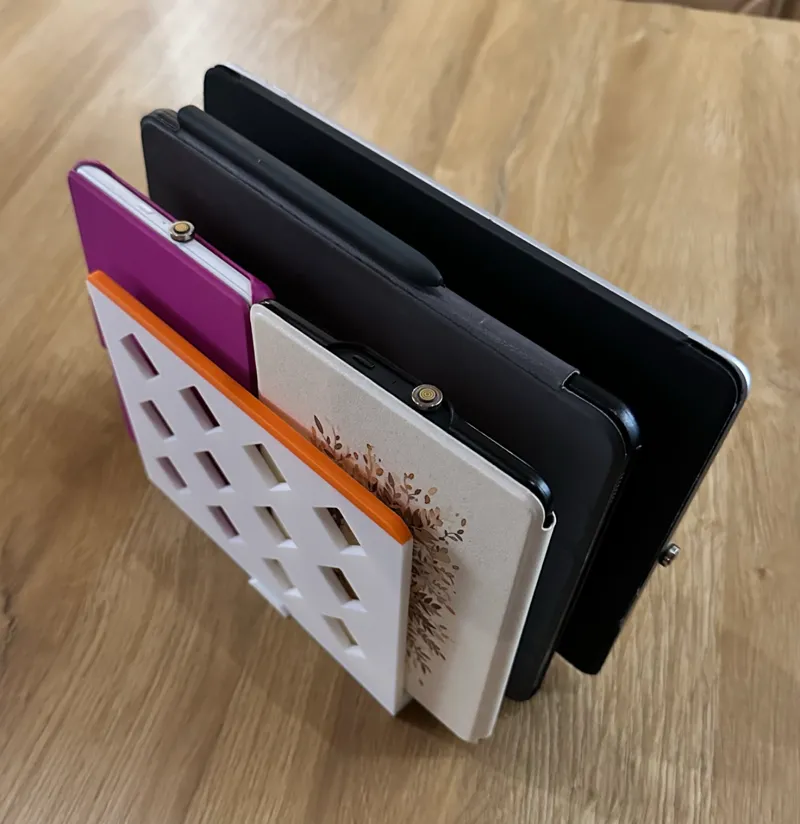 Modular / Flexible Tablet Stand from 1 to 8 slots
