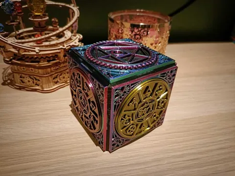 Alchemist's Cube - Puzzle Combination Box view 3