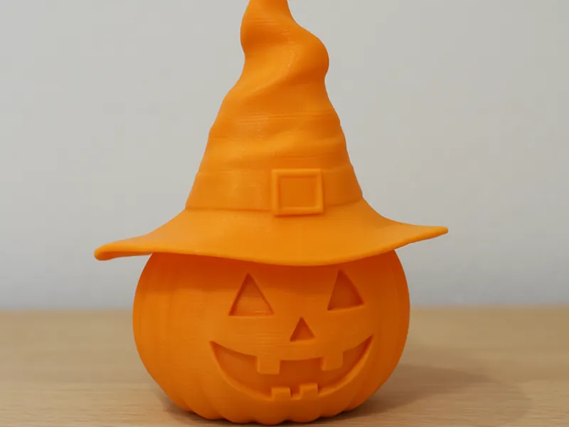 Pumpkin with hat