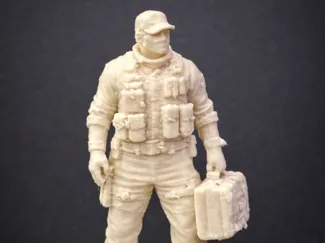 Medic – Pandemic (4cm Miniature)