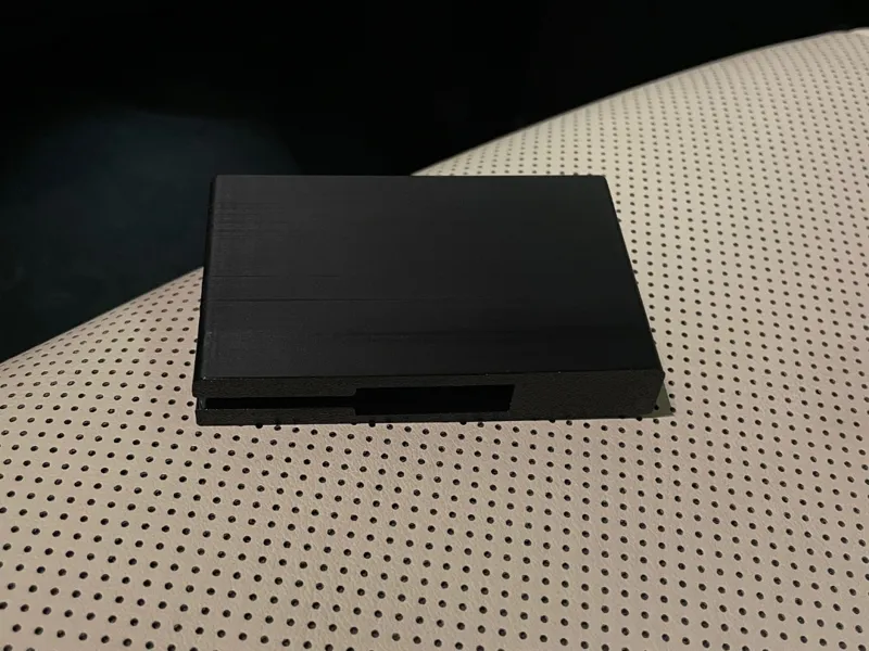 Lexus ES Carplay Cord + Phone Holder
