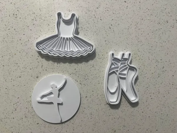 Emporte-pièces et tampons biscuits danse classique