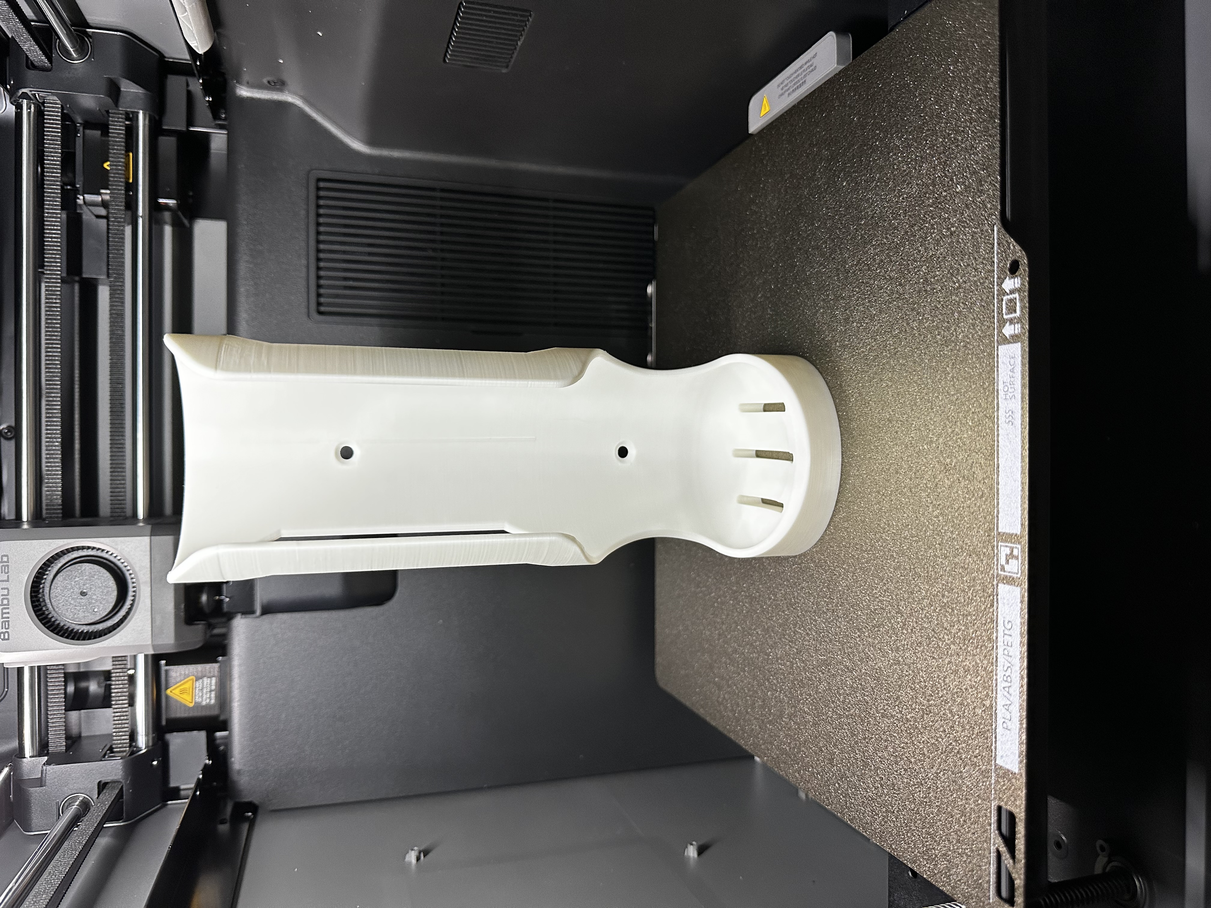 Miniatura 4 do modelo 3D Dryer Ball Holder