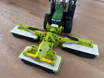 Adapter Bruder Tractor Claas Front Mower